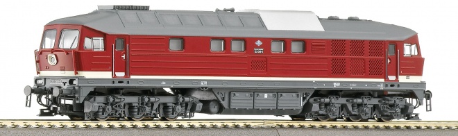 Diesel locomotive BR 132 Digital with sound<br /><a href='images/pictures/Roco/235166.jpg' target='_blank'>Full size image</a>
